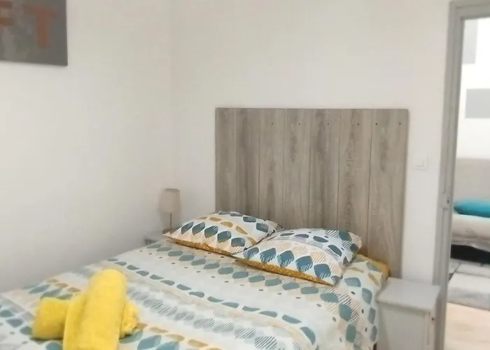 T2 Type New Yorkais Appartement Ajaccio (Corsica)